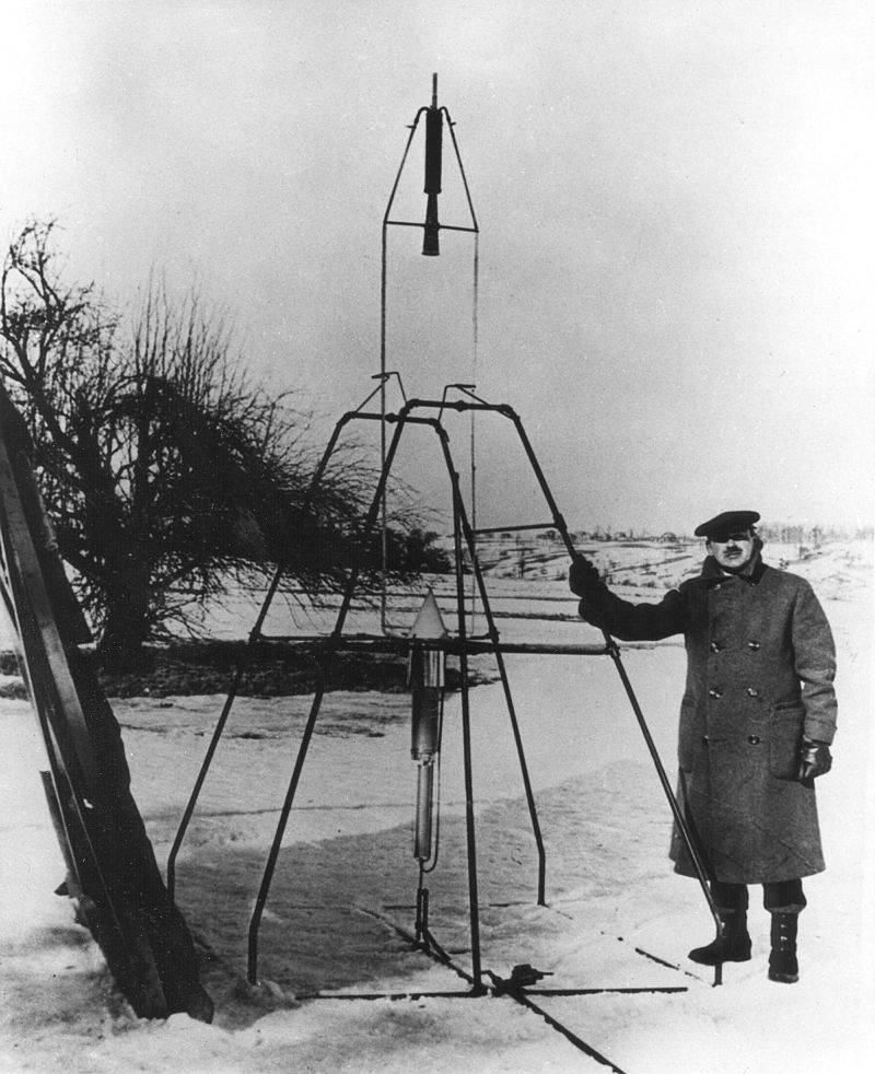 Robert Goddard and the liquid fueled rocket